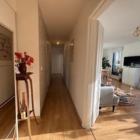 15min From Paris Center - Bright Large Floor - 4bd Asnieres-sur-Seine