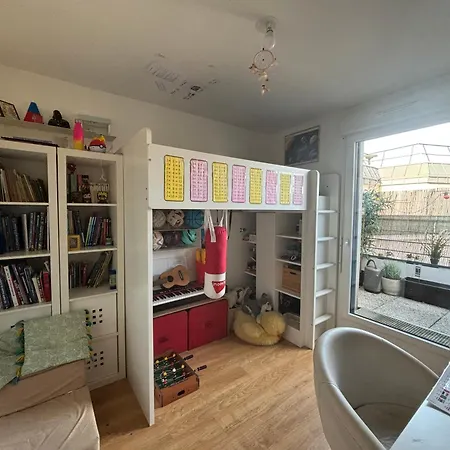 15min From Paris Center - Bright Large Floor - 4bd *